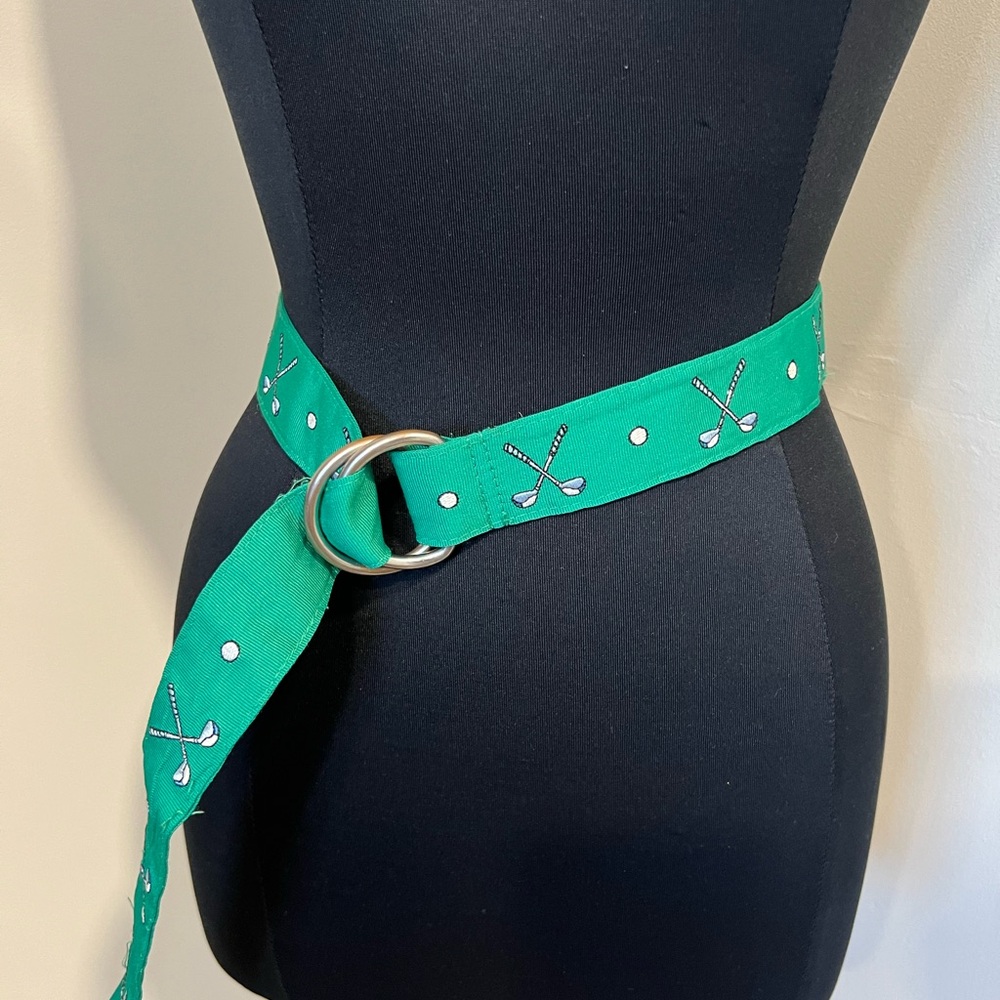 VINEYARD VINES Green and Blue Golf Motif Belt with Silver Buckle ⛳️
